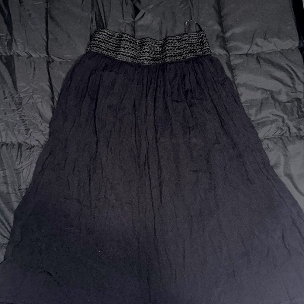 Black skirt (midi length)